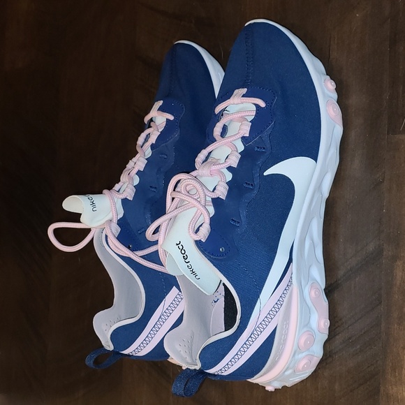 womens nike react elements